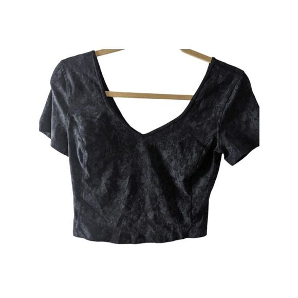 LULULEMON ATHLETICA Align T-Shirt Size 8 - Picture 3 of 4